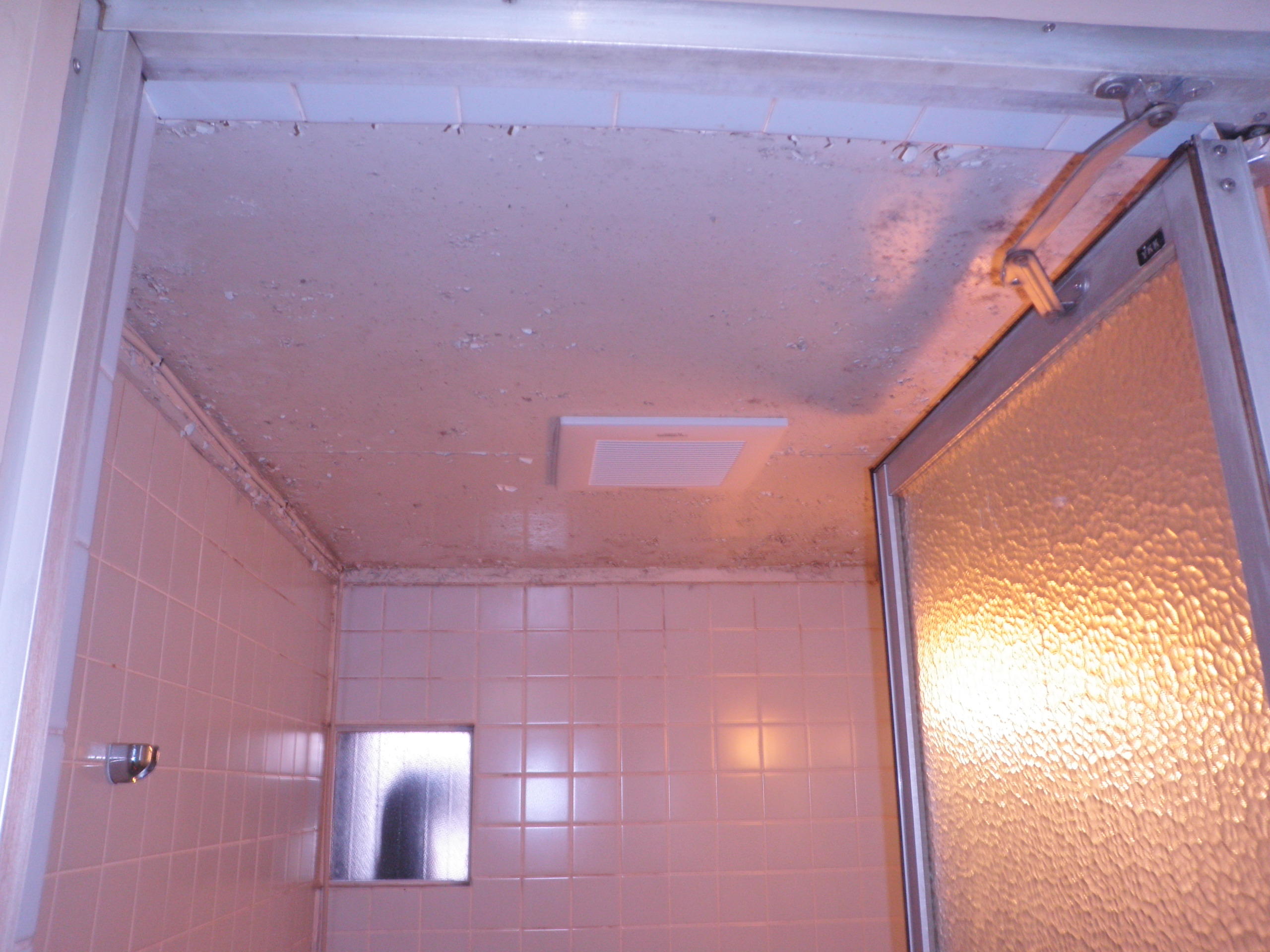 名古屋 浴室 換気扇取替え工事画像