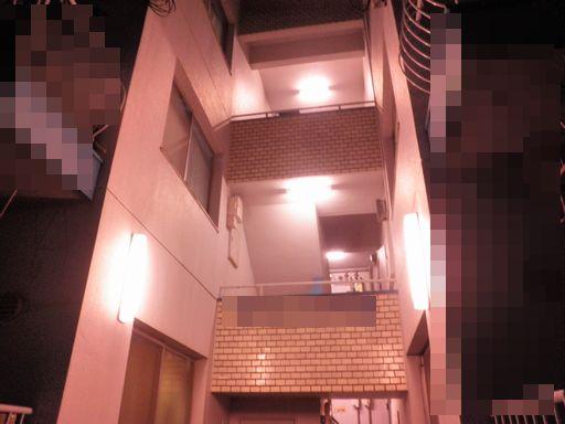 名古屋　共用階段照明器具取替工事画像