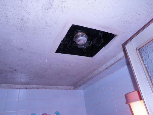 名古屋　浴室換気扇取替え工事画像
