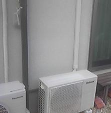 名古屋　エアコン冷媒管化粧カバー取付工事画像