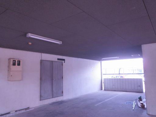 名古屋　駐車場照明器具取替え工事画像