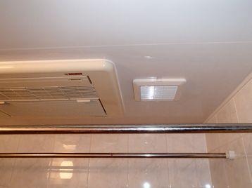 名古屋　浴室換気扇取替え交換工事画像
