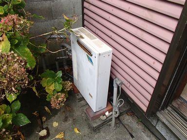 名古屋　ガス給湯器取替え交換工事画像