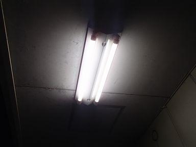名古屋　LED照明器具取付け取替え交換設置工事画像