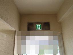 名古屋　マンション共用部避難口通路誘導灯コンパクトスクエア取替え交換工事画像