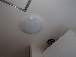 愛知県名古屋市　戸建住宅洗面脱衣室照明器具取替え交換工事画像