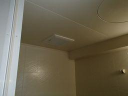 愛知県名古屋市 マンション2部屋用浴室換気扇取替え交換工事画像