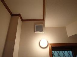 愛知県名古屋市 戸建て住宅トイレパイプファン換気扇取替え交換工事画像