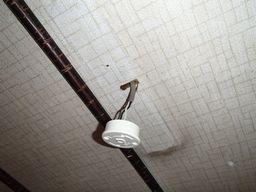 愛知県名古屋市 戸建て住宅浴室照明器具取替え交換工事画像