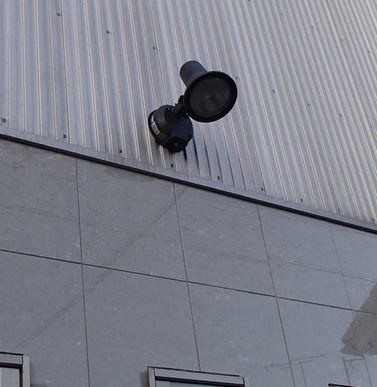 愛知県名古屋市 事務所LED防犯センサーライト照明器具取付け設置取替え交換工事画像