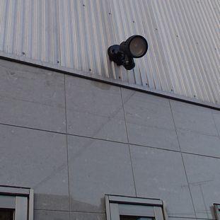 愛知県名古屋市 事務所LED防犯センサーライト照明器具取付け設置取替え交換工事画像