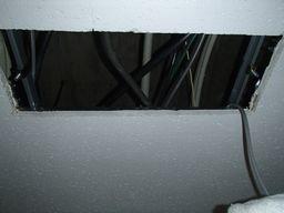 愛知県名古屋市 テナント事務所ビル廊下天井埋込型照明器具新規取付け設置増設配線工事画像