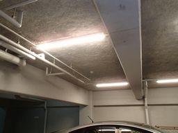 愛知県名古屋市 マンションアパート 地下駐車場LED照明器具取替え交換増設配線工事画像