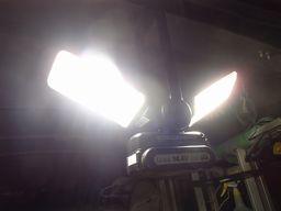 パナソニック工事用充電LEDマルチ投光器画像