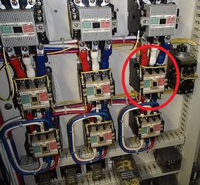 愛知県名古屋市 テナントビル 電磁開閉器マグネットスイッチ取替え交換工事画像