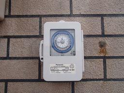 愛知県名古屋市 マンションアパート 共用照明用 明暗自動点滅器 タイマースイッチ取替え交換工事画像
