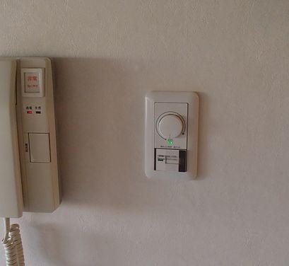 愛知県名古屋市 マンションアパート LEDライトコントロール 調光器スイッチ取替え交換取付け設置工事画像