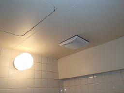 愛知県名古屋市 ワンルームマンションアパート 浴室パイプファン換気扇取替え交換工事画像