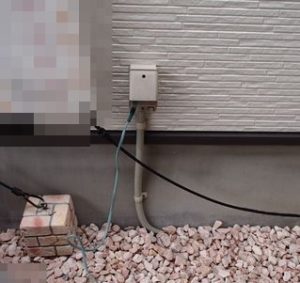 愛知県名古屋市 戸建て住宅 ワイヤレス防犯カメラ取付設置 電源配線配管工事画像