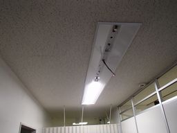 愛知県名古屋市 テナント事務所ビル 貸テナント事務所 LED天井埋込型照明器具取替え交換工事画像