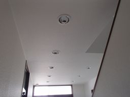 愛知県名古屋市 テナント事務所ビル 共用廊下階段トイレ灯 LEDダウンライト取替え交換工事画像