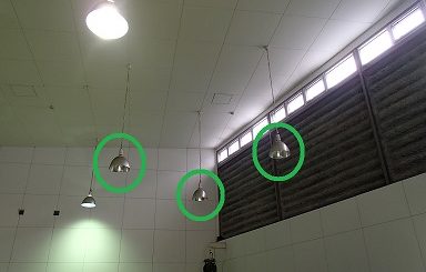 愛知県名古屋市 整備工場 倉庫 高所天井水銀灯球替え交換工事画像