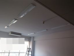愛知県名古屋市 テナント事務所ビル 貸室 原状回復 照明器具取替え交換工事画像