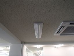 愛知県名古屋市 テナント事務所ビル 貸テナント LEDベースライト照明器具取替え交換工事画像