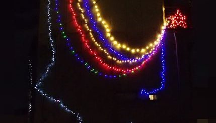 愛知県名古屋市 戸建て住宅 クリスマス LEDイルミネーション取付け設置配線電気工事画像