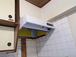 愛知県名古屋市 マンションアパート 浅型キッチンレンジフード取替え交換工事画像